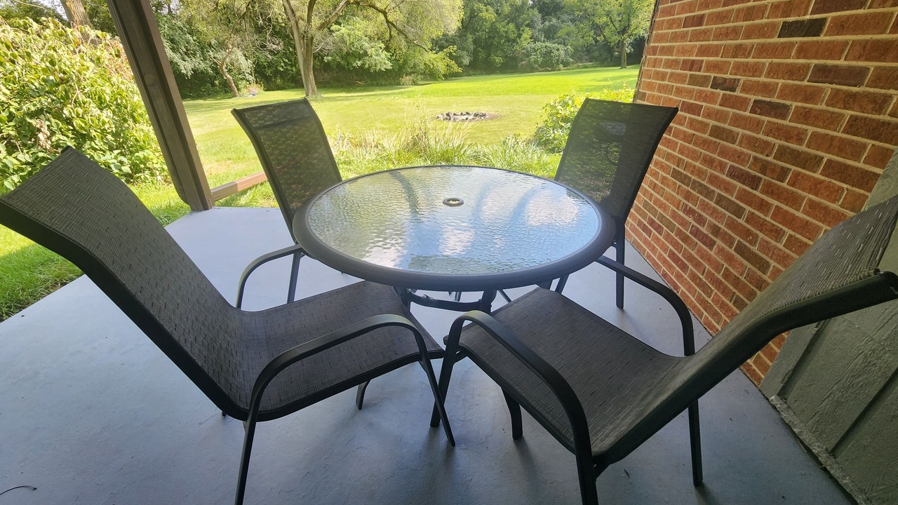 Photo of Outdoor in Willowbrook