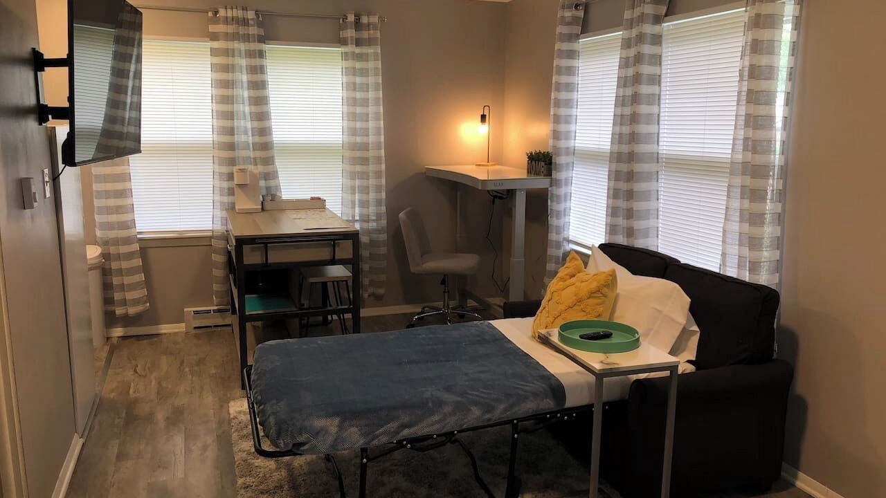 Photo of Bedroom in Oswego