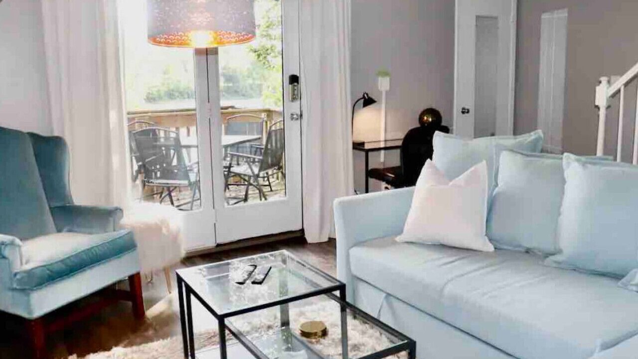 Photo of Livingroom in Yorkville