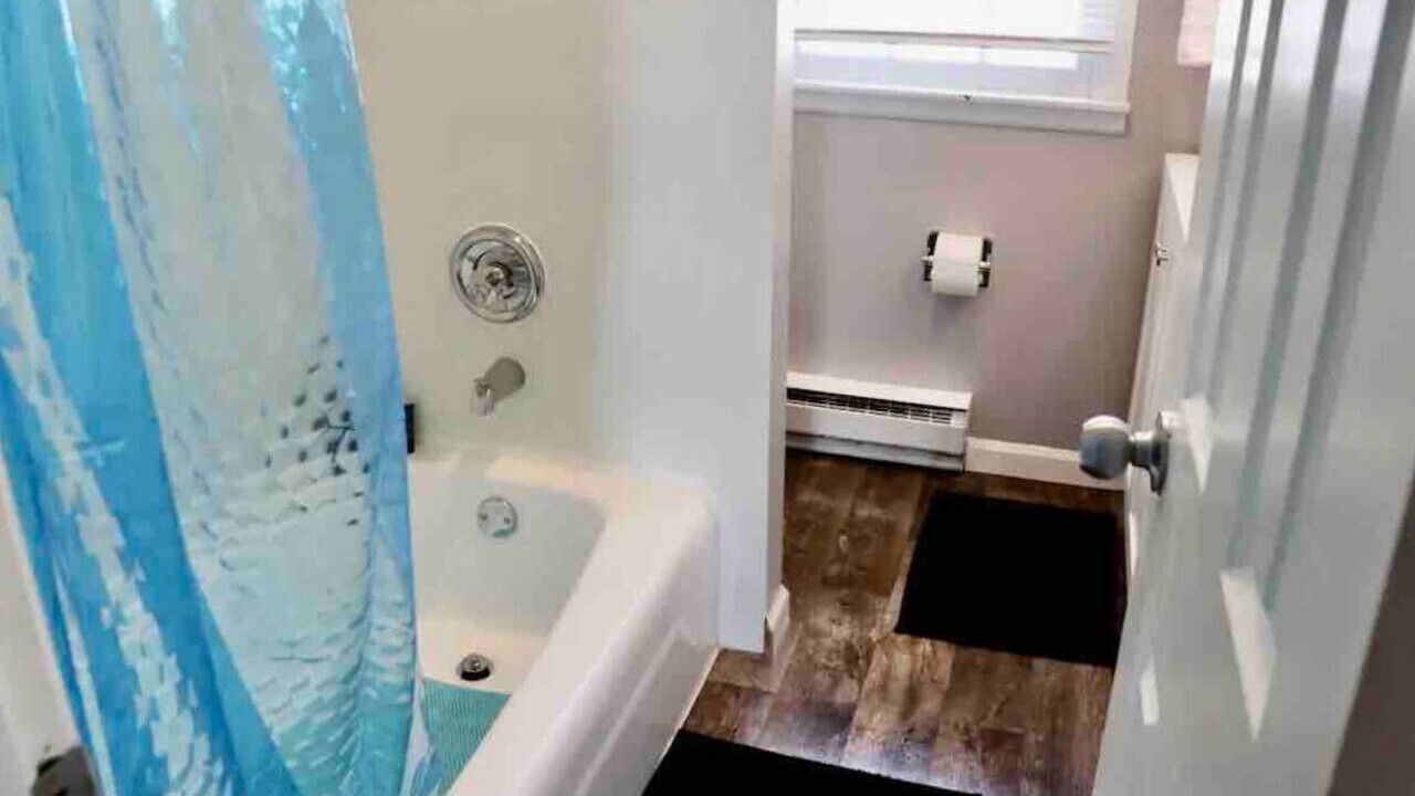 Photo of Bathroom in Yorkville