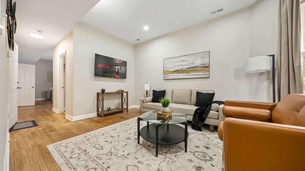 Photo of Livingroom in Berwyn