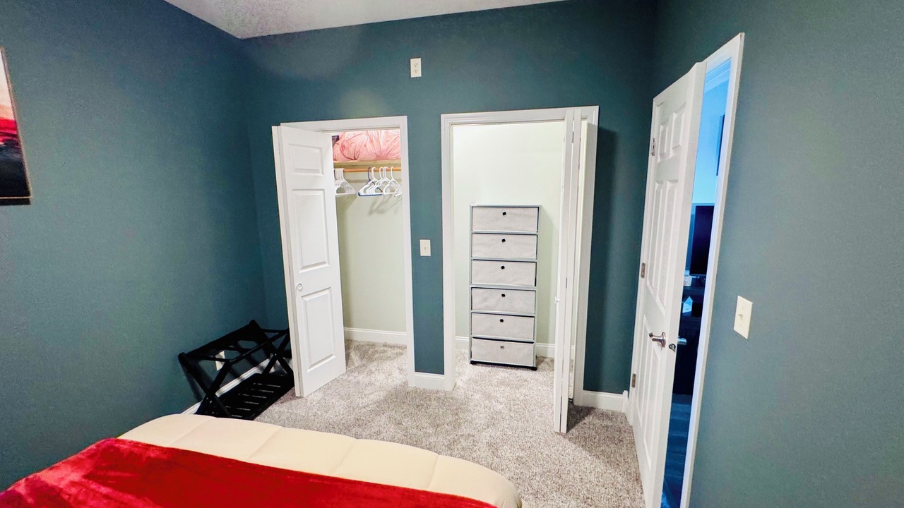 Photo of Bedroom in Moweaqua