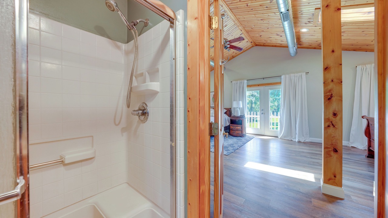 Photo of Bathroom in Warrenville