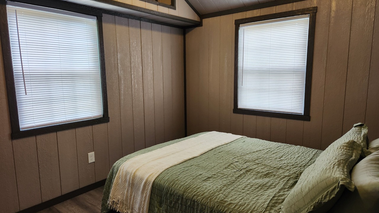Photo of Bedroom in Sullivan