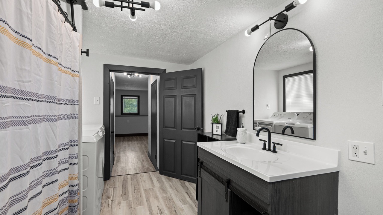 Photo of Bathroom in Rock Island