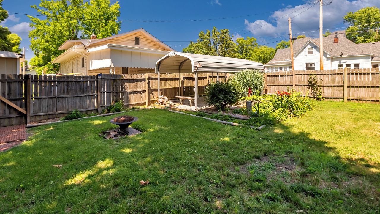 Photo of Outdoor in Marion
