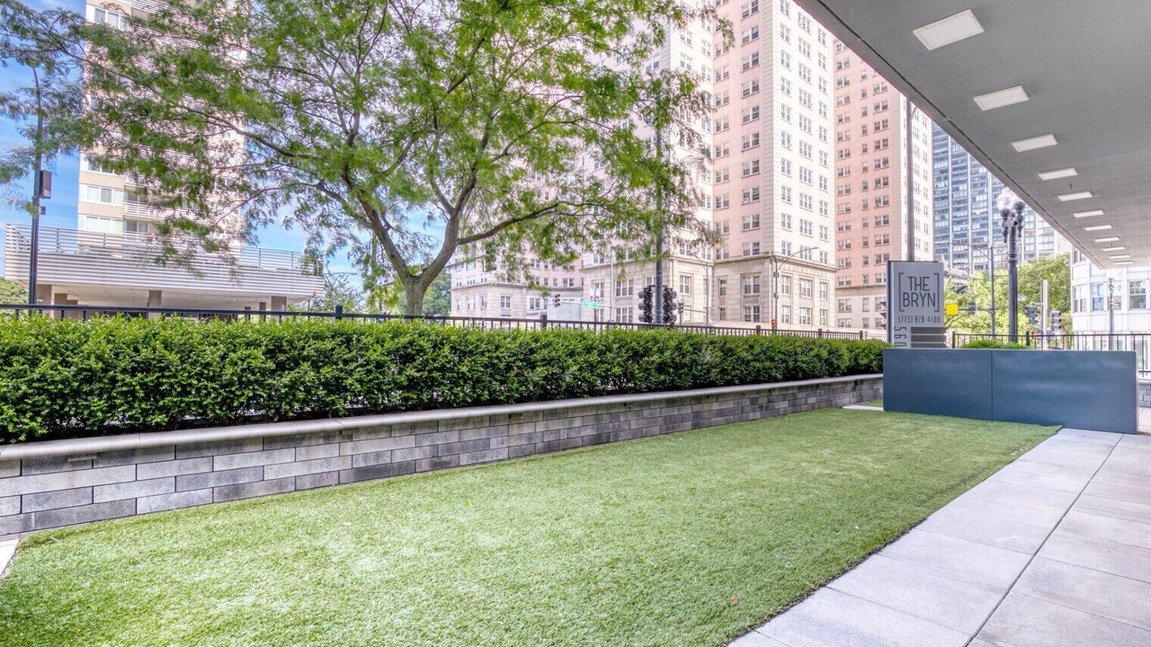 Photo of Outdoor in Edgewater Beach