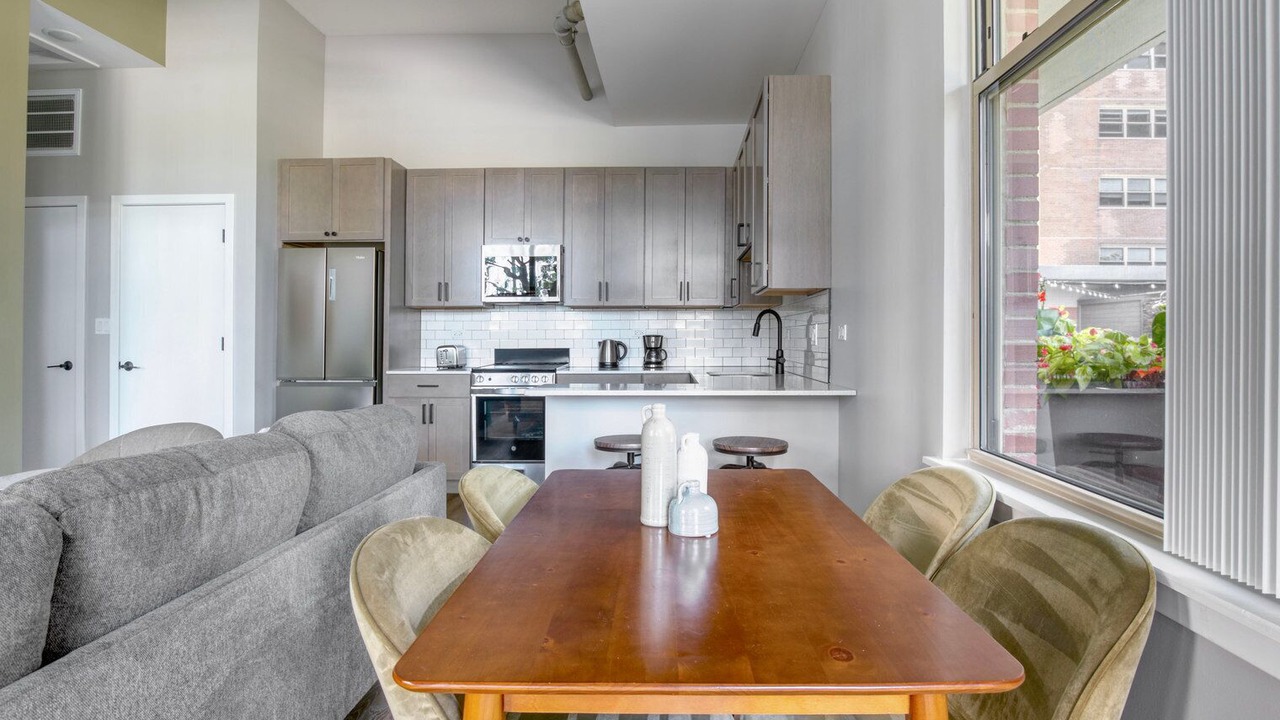 Photo of Kitchen in Edgewater Beach
