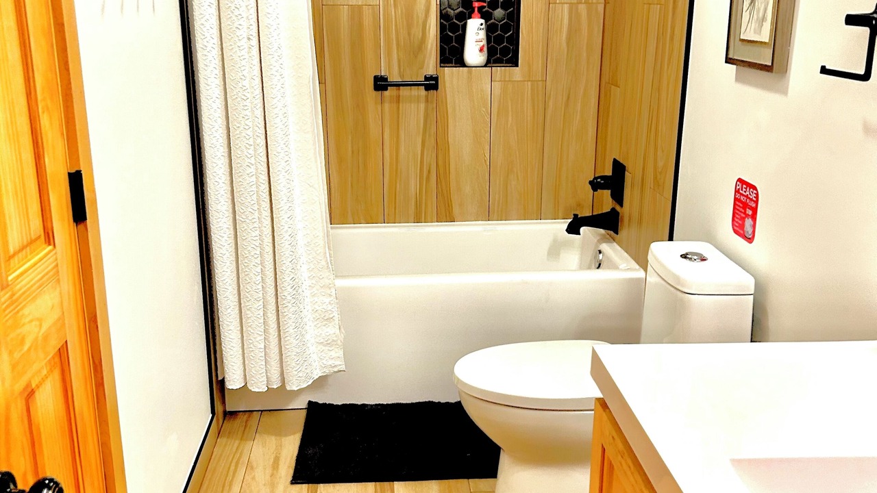 Photo of Bathroom in Utica