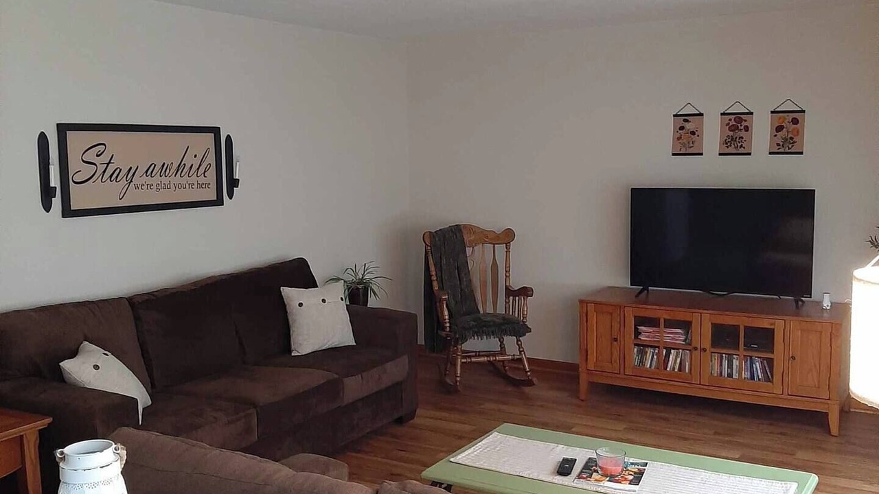 Photo of Livingroom in Laura