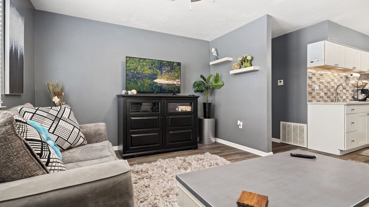 Photo of Livingroom in Bartonville
