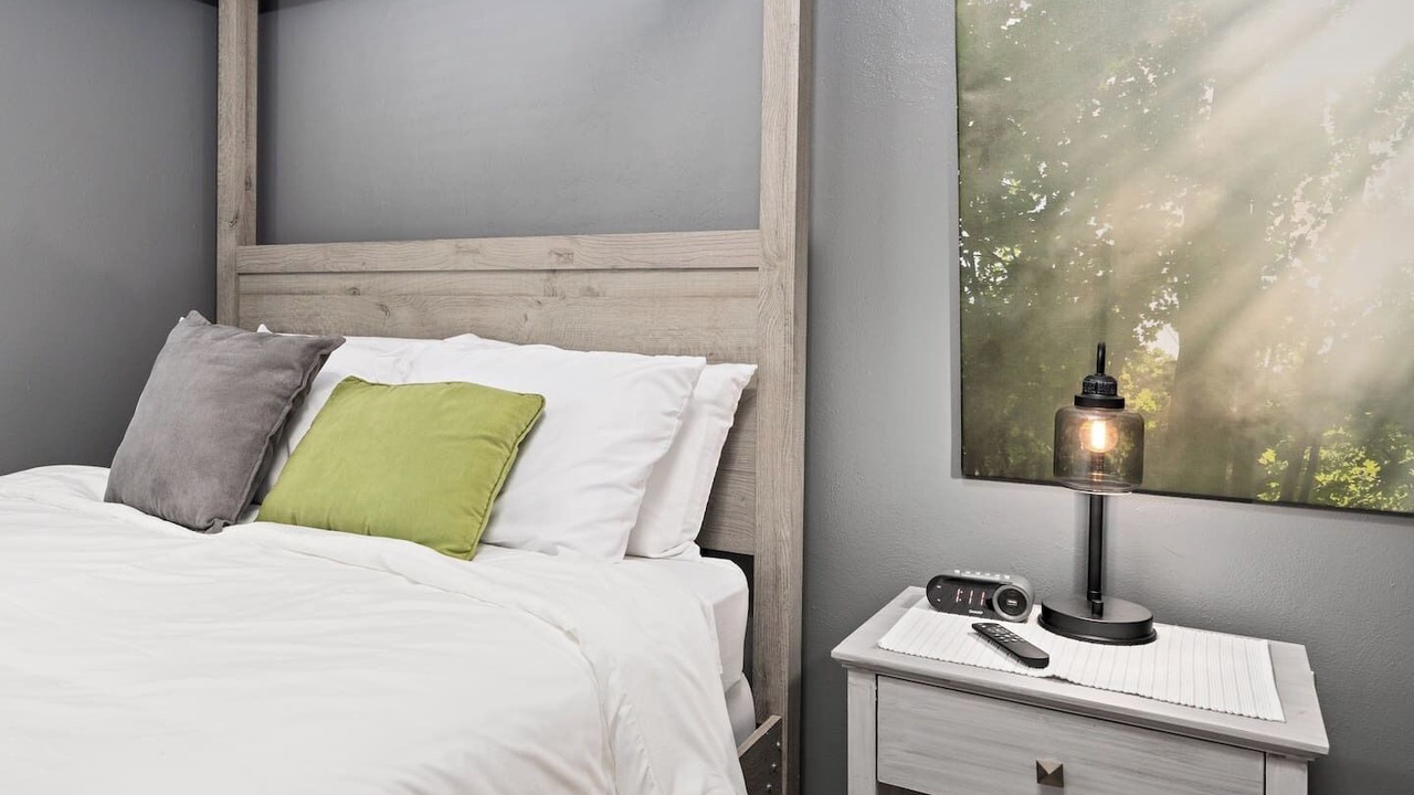 Photo of Bedroom in Bartonville