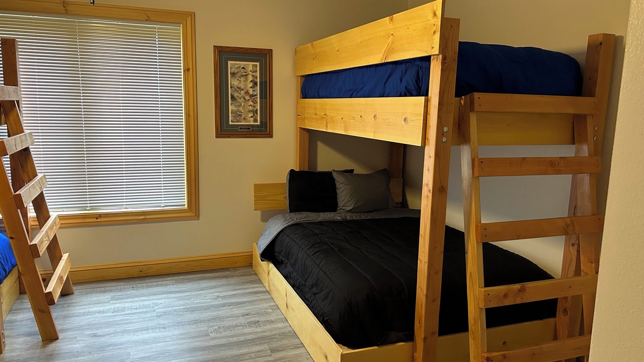 Photo of Bedroom in Galena