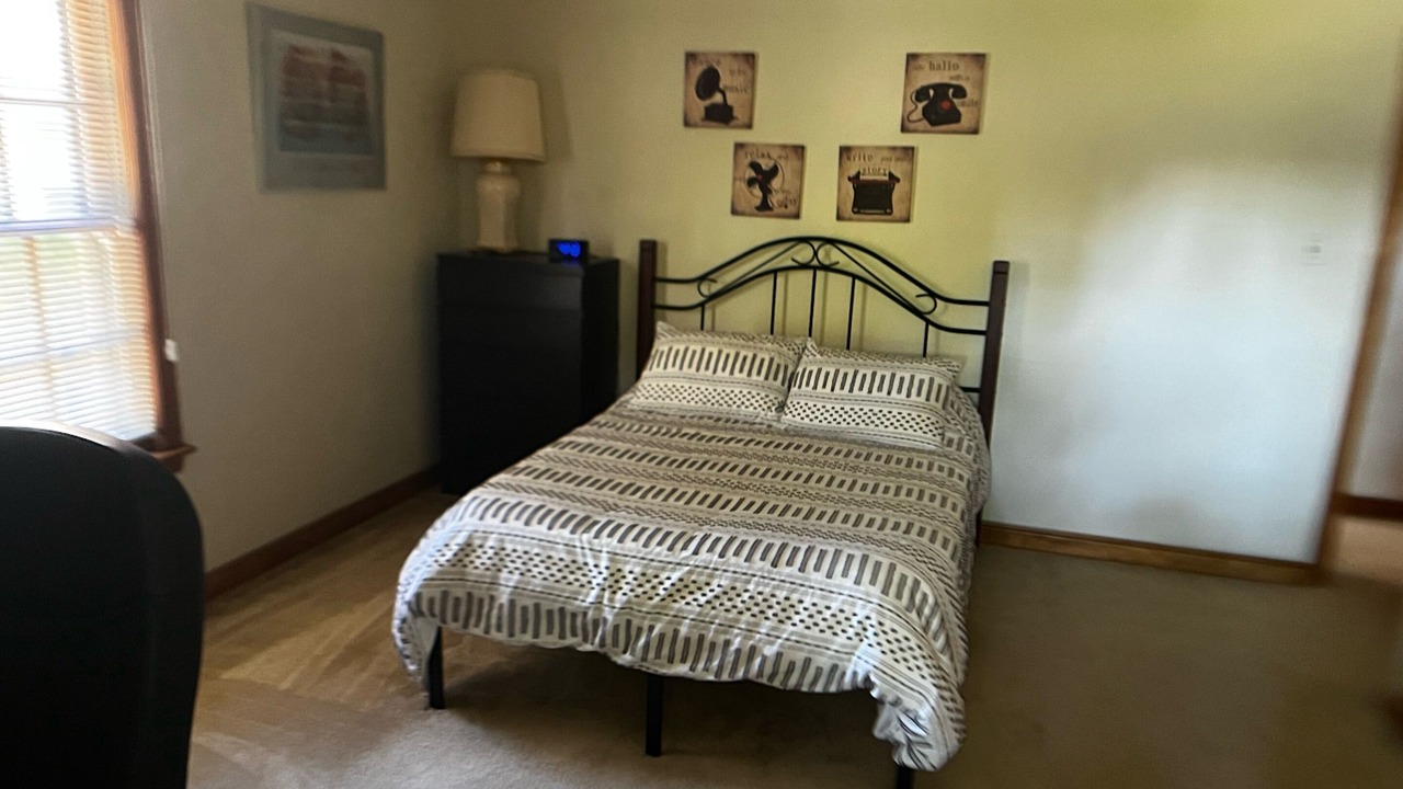 Photo of Bedroom in Riverside