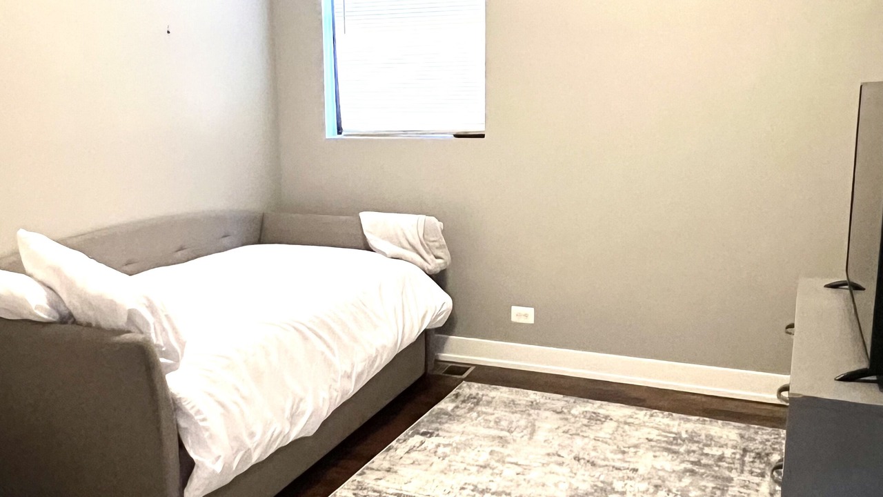 Photo of Bedroom in Grand Boulevard
