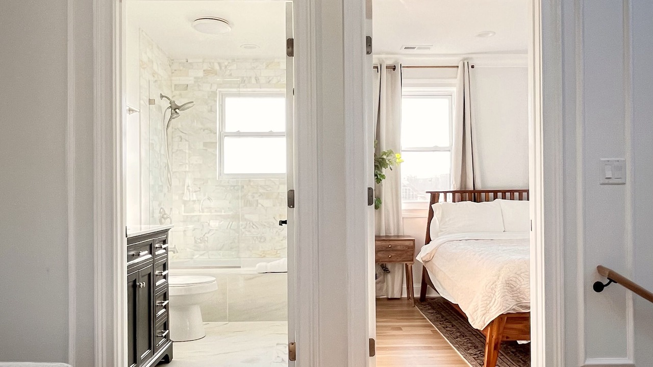 Photo of Bedroom in Logan Square