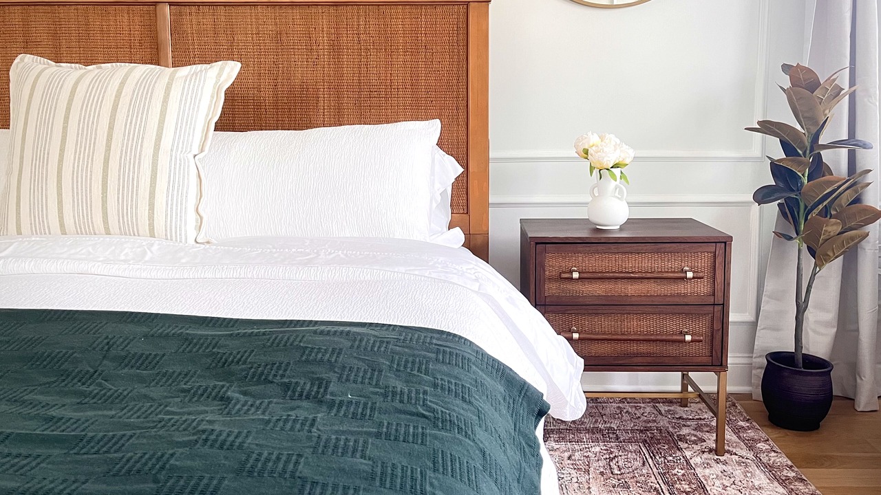 Photo of Bedroom in Logan Square