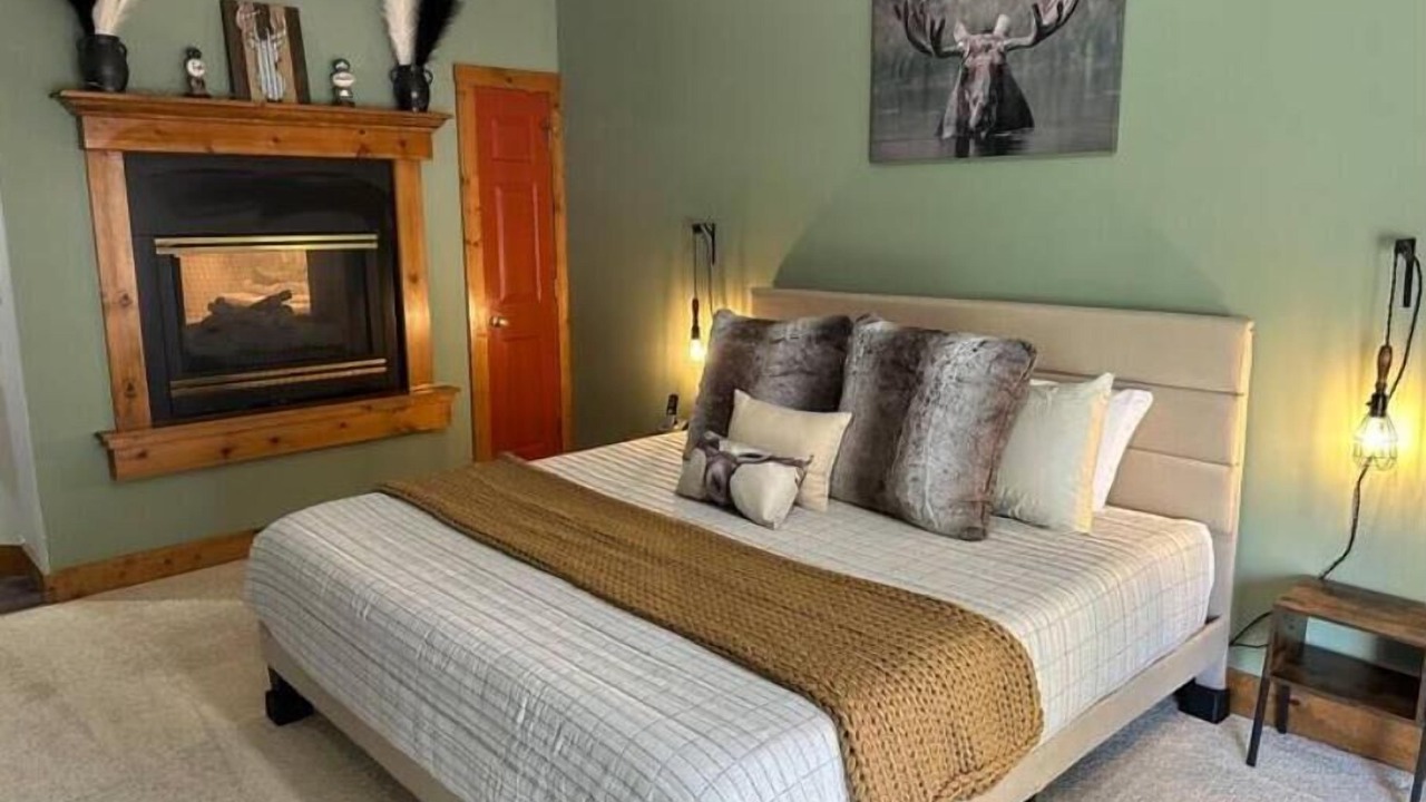Photo of Bedroom in Galena
