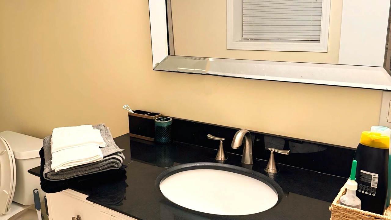 Photo of Bathroom in Roseland