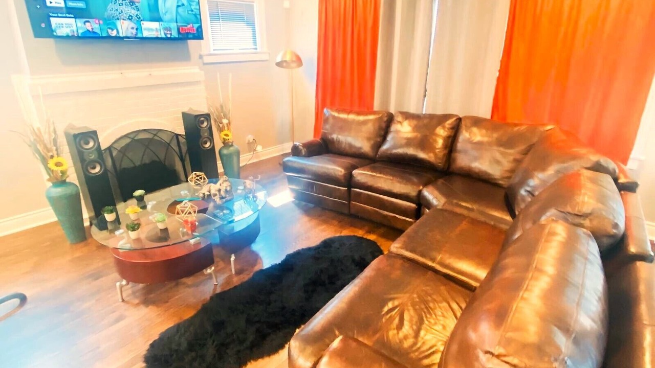 Photo of Bedroom in Roseland