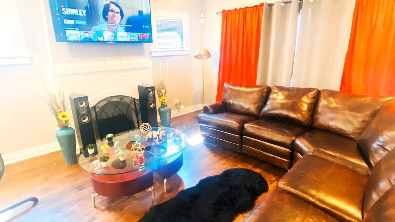 Photo of Bedroom in Roseland