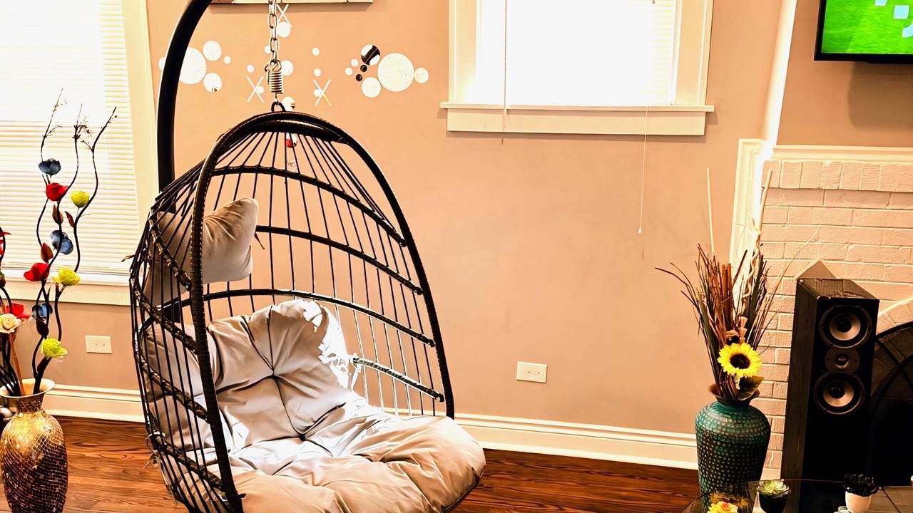 Photo of Bedroom in Roseland