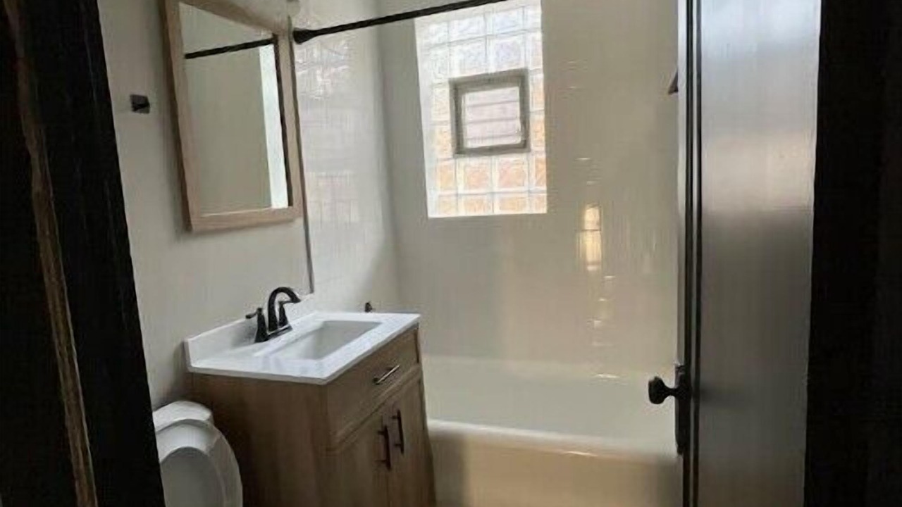 Photo of Bathroom in Gage Park