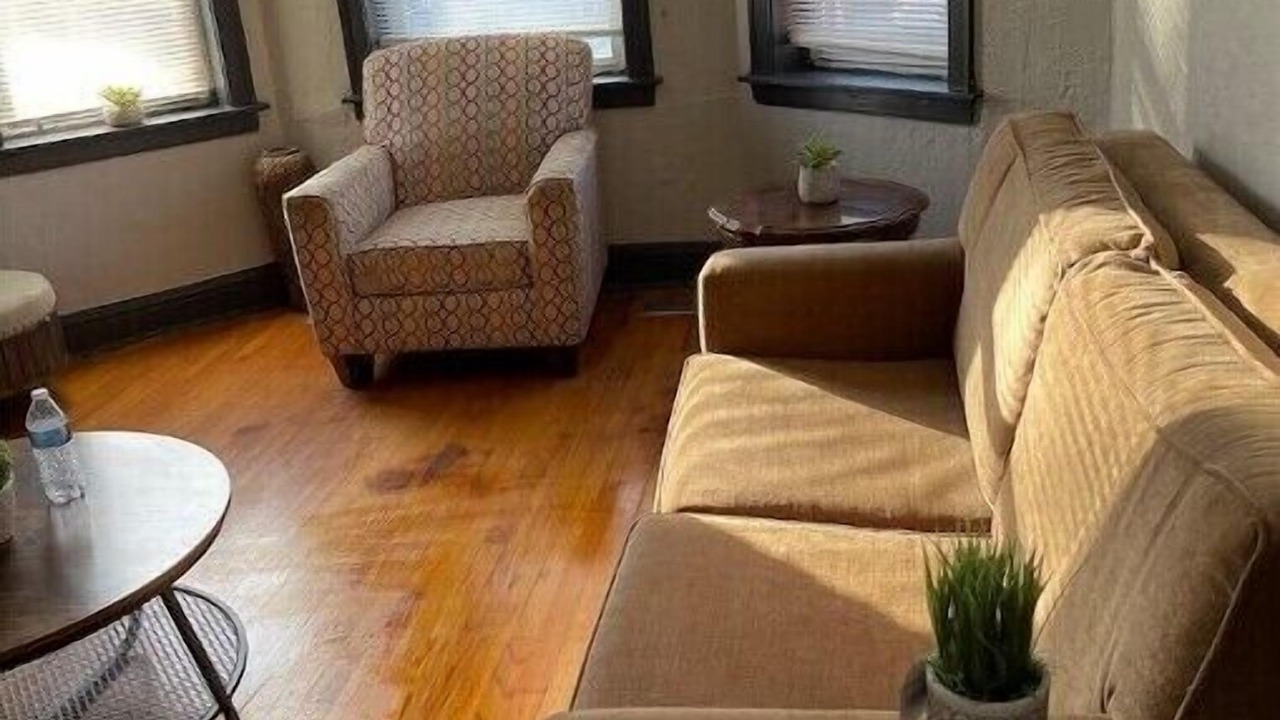 Photo of Livingroom in Gage Park