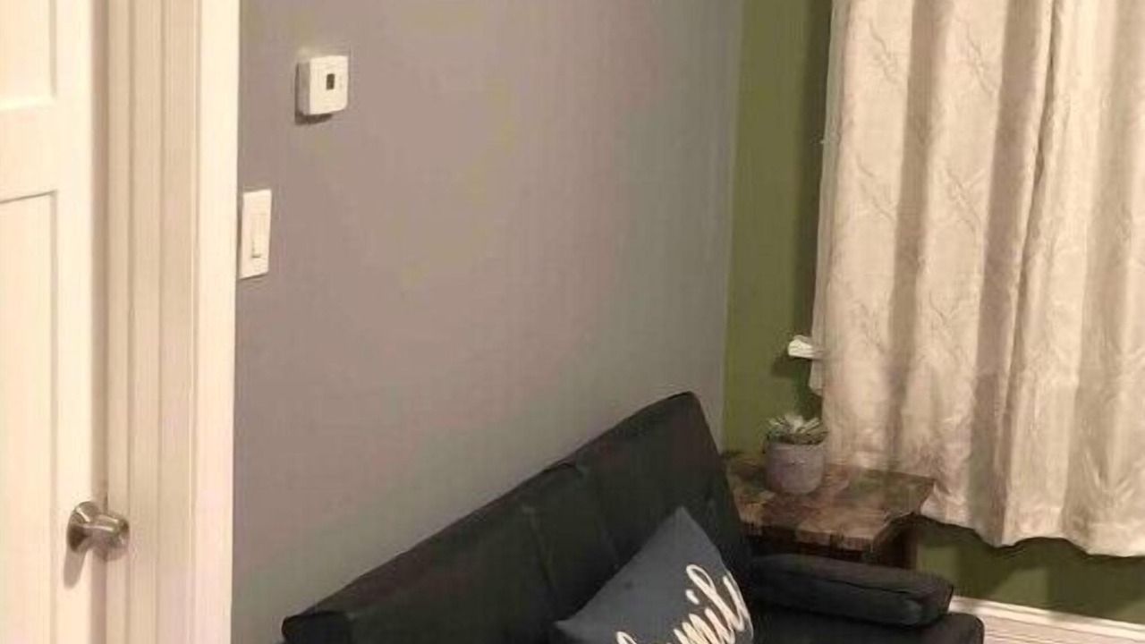 Photo of Livingroom in Little Village