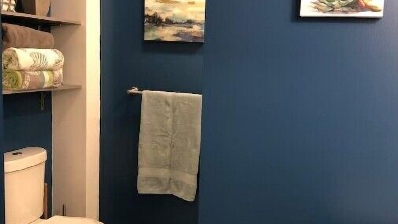 Photo of Bathroom in Little Village