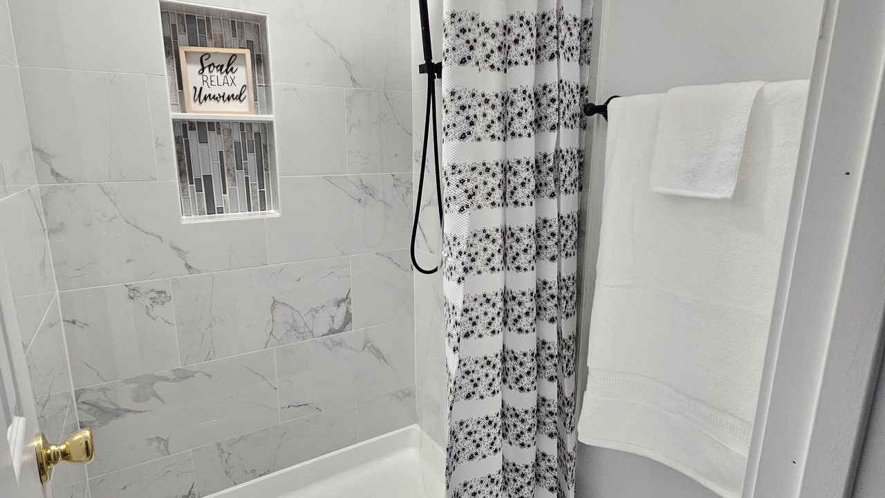 Photo of Bathroom in Waukegan