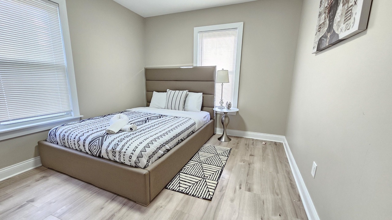 Photo of Bedroom in Waukegan