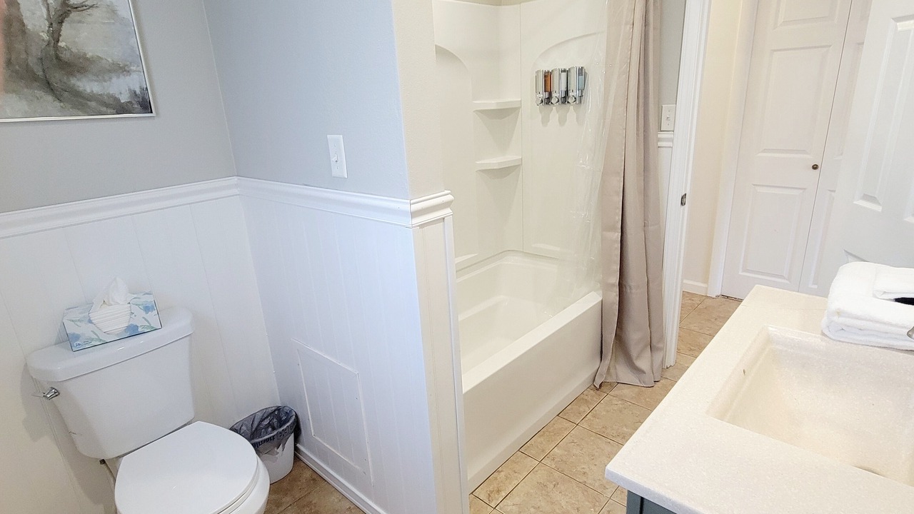Photo of Bathroom in Maeystown
