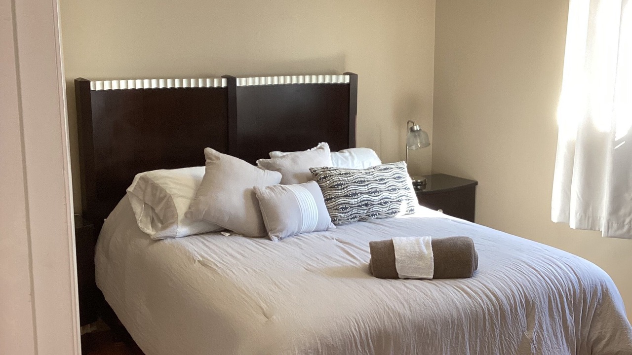 Photo of Bedroom in Oak Lawn
