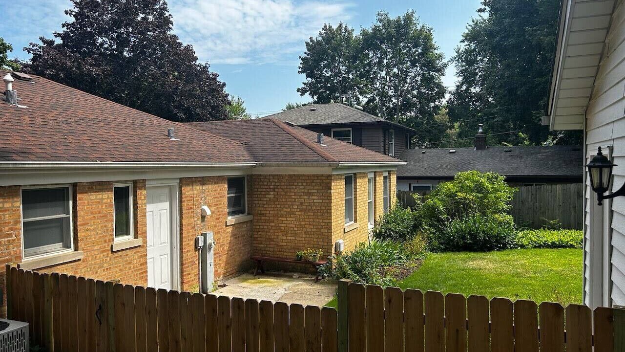 Photo of Outdoor in Russell