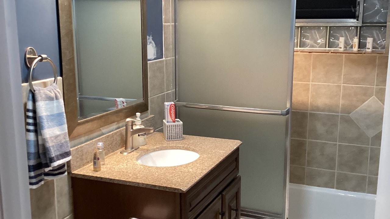 Photo of Bathroom in Oak Lawn