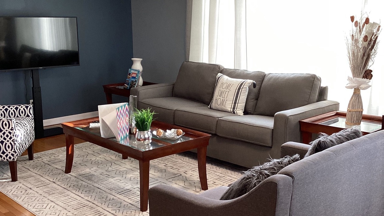 Photo of Livingroom in Oak Lawn