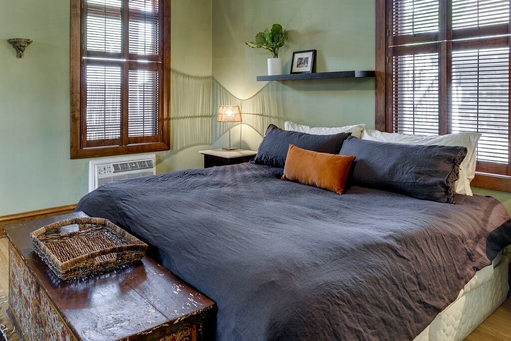 Photo of Bedroom in Bucktown