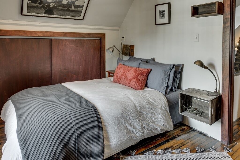 Photo of Bedroom in Bucktown