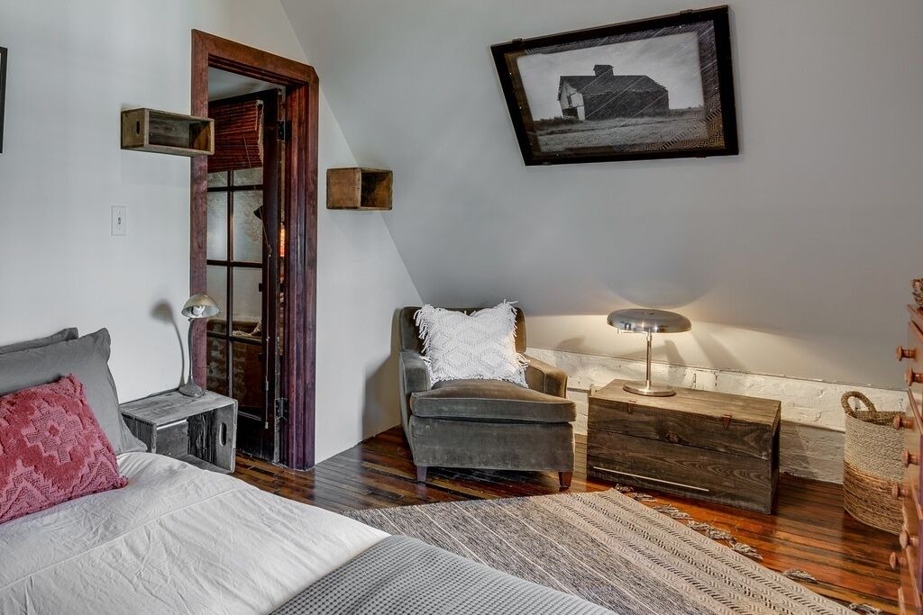 Photo of Bedroom in Bucktown