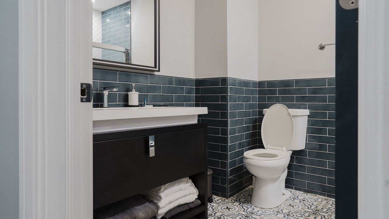 Photo of Bathroom in Wicker Park