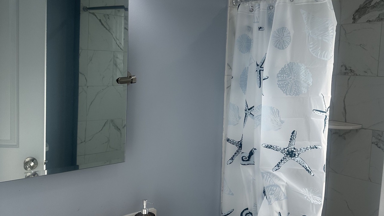 Photo of Bathroom in North Chicago