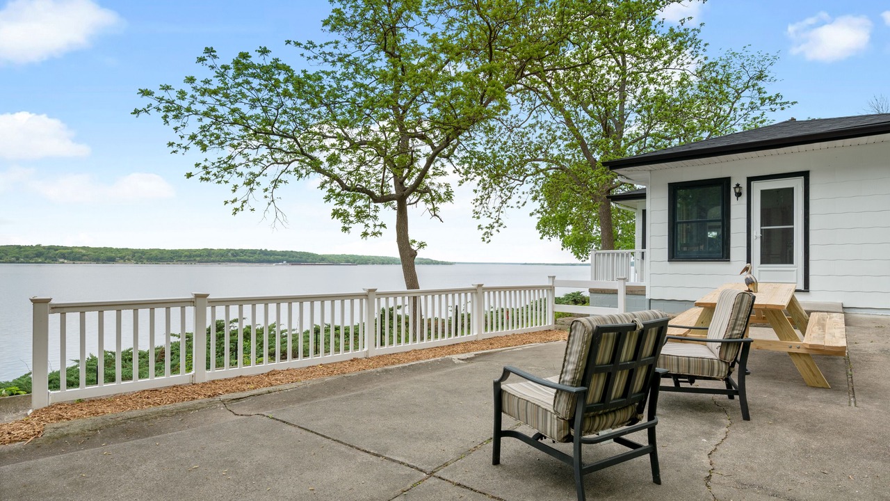 Photo of Patio Balcony in Nauvoo