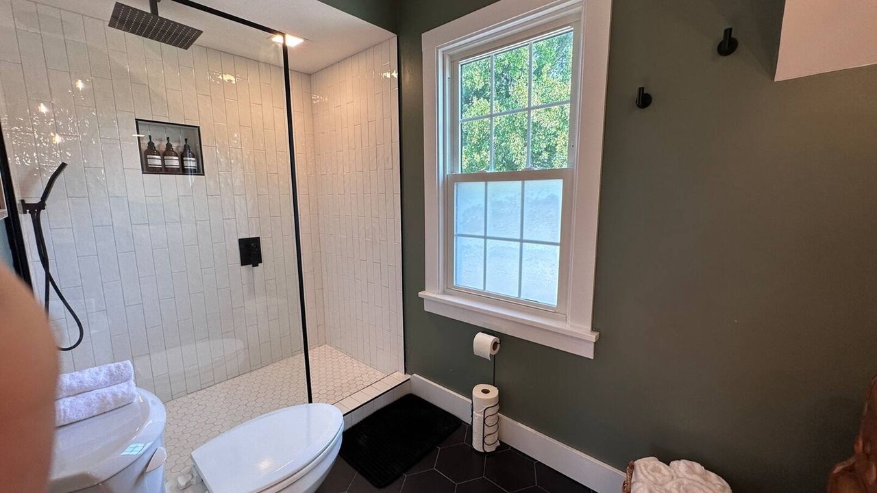 Photo of Bathroom in Shelbyville