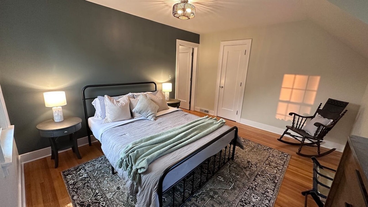 Photo of Bedroom in Shelbyville