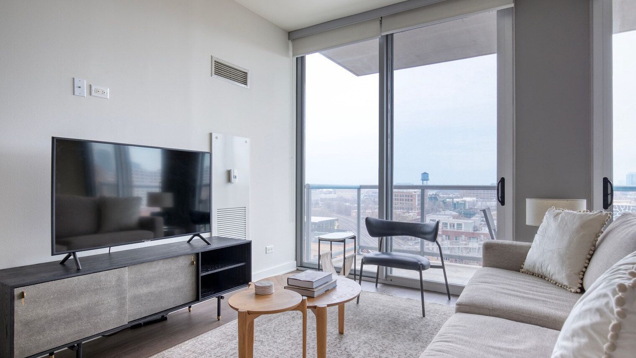 Photo of Livingroom in West Town