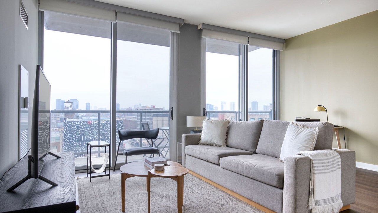 Photo of Livingroom in West Town