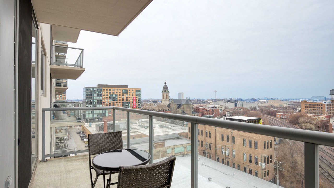 Photo of Outdoor in West Town