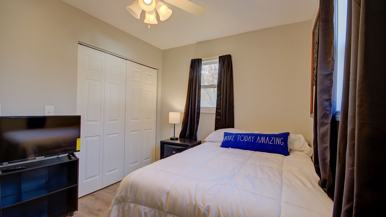 Photo of Bedroom in Morris