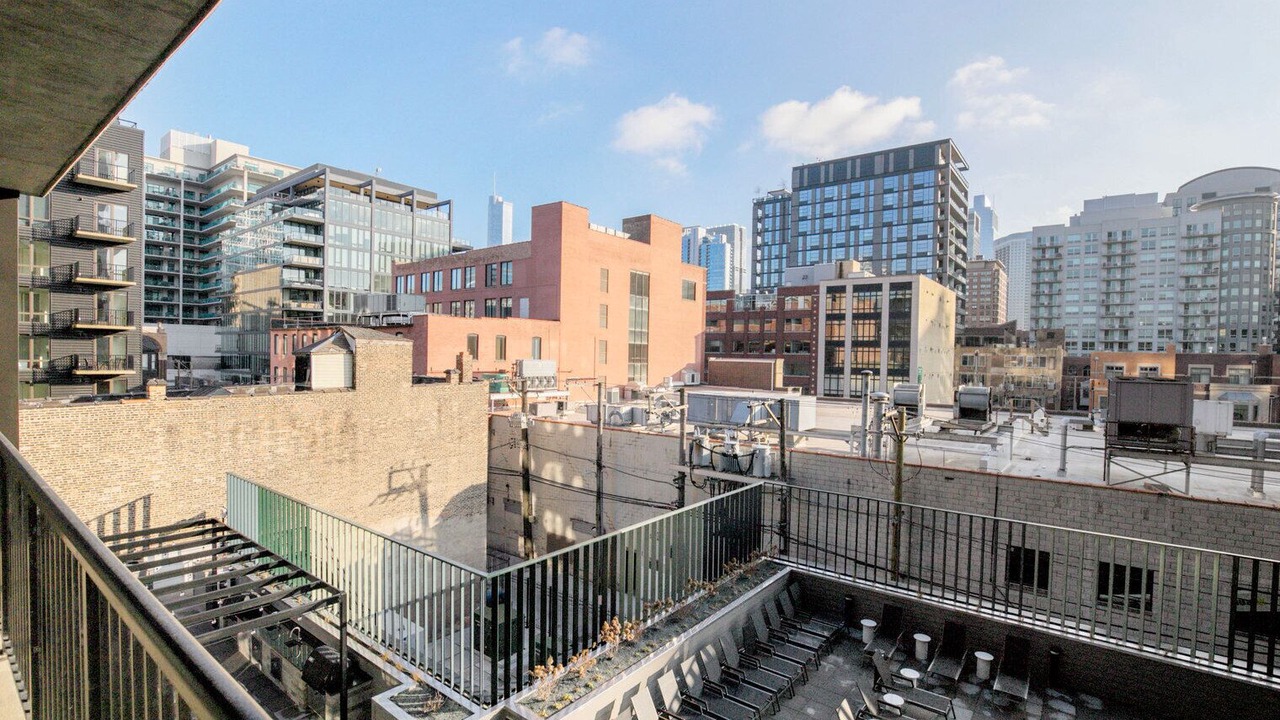Photo of Outdoor in River North